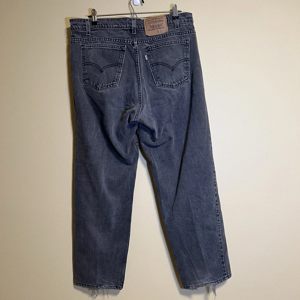 Levis inside tag